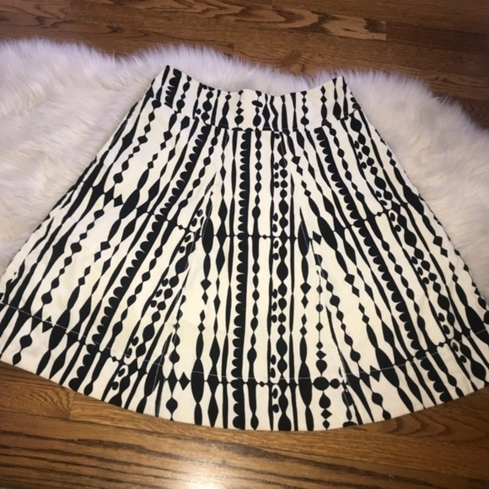 Anthropologie corduroy cream black skirt size 0